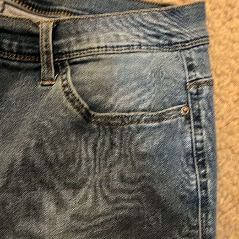 Curve Appeal Cropped Jeans - Size 14 - Picture 3 of 8